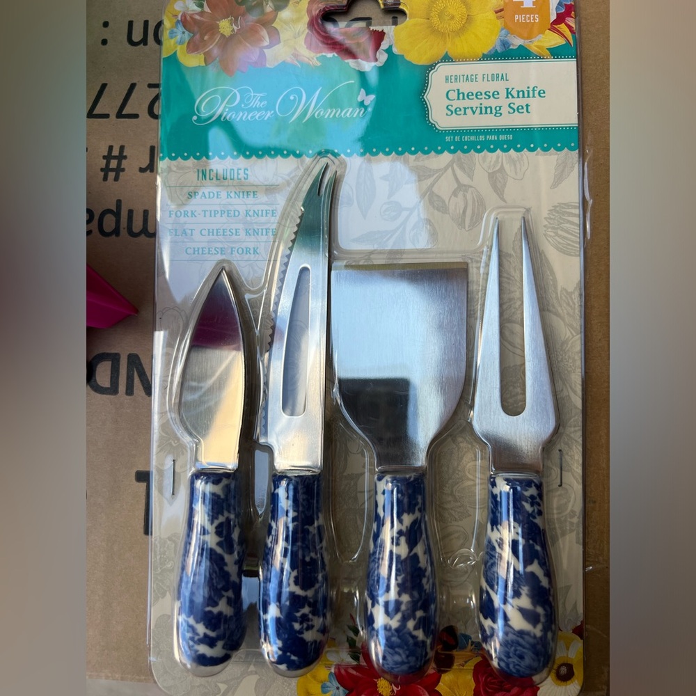 Pioneer woman cheese knife set